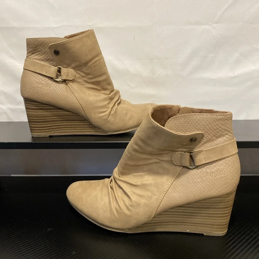 Blowfish Boots Womens 8.5 Ankle Bootie Brown‎ Side Zip Casual Round Toe Wedge